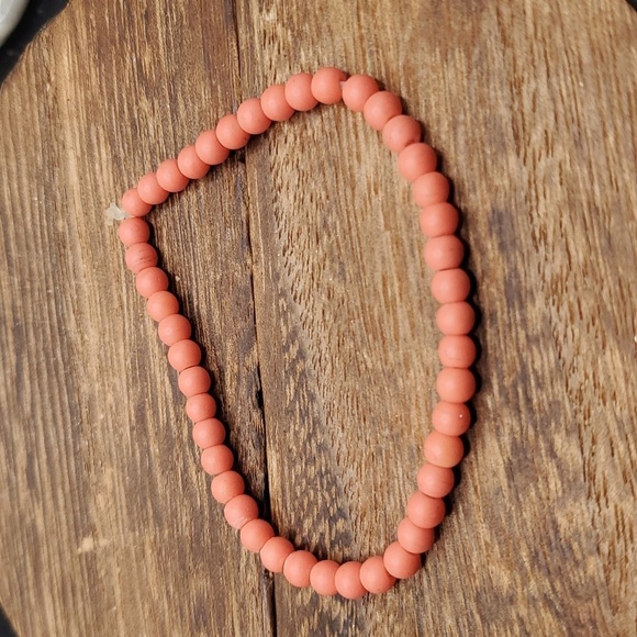 Sandy peach bracelet B2925‎ - Picture 1 of 2